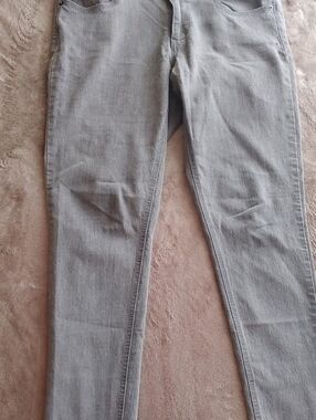 Yuva Light Gray Skinny Jeans Sz 8